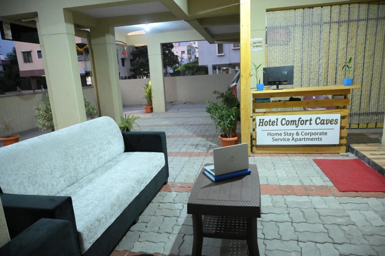 Hotel Comfort Caves Nashik Bagian luar foto