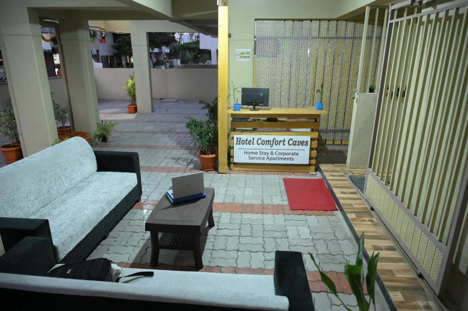 Hotel Comfort Caves Nashik Bagian luar foto